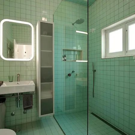 ゲストハウス Casa - Unique Townhouse In The Centre Of With Beautiful Rooftop Terrace *